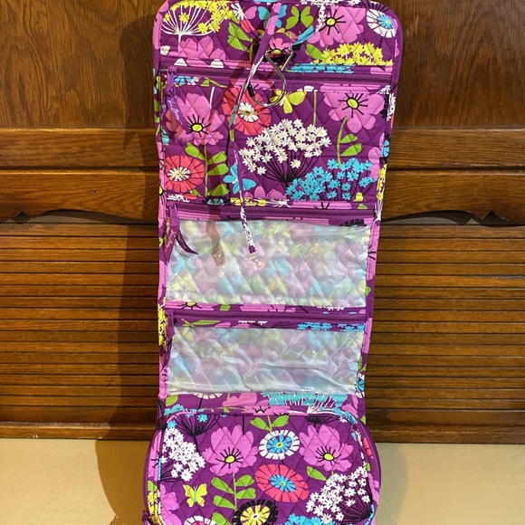 Vera Bradley Luggage Hanging Organizer - Shower Caddy - NEVER USED - Picture 2 of 3